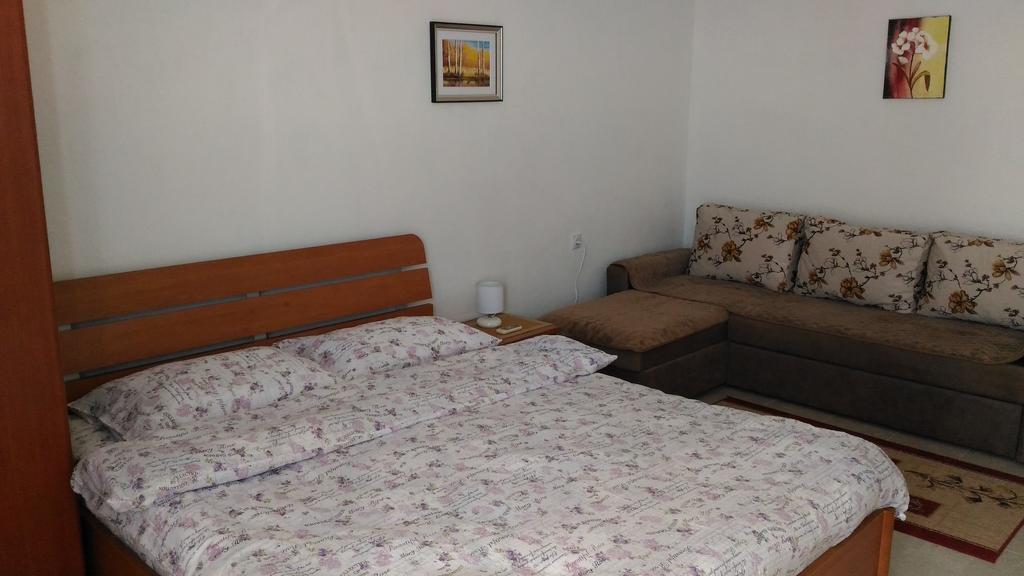 Apartment Boksi Ulcinj Exterior photo