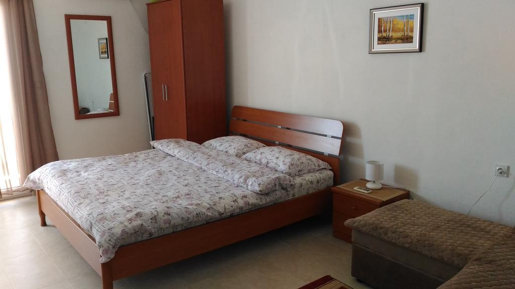 Apartment Boksi Ulcinj Exterior photo